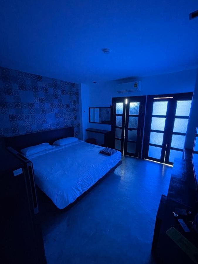 Islanda Hotel Patong Exterior photo